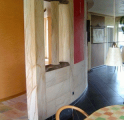 Flexible sandstone by YTTERSTONE® as a wall covering in the interior